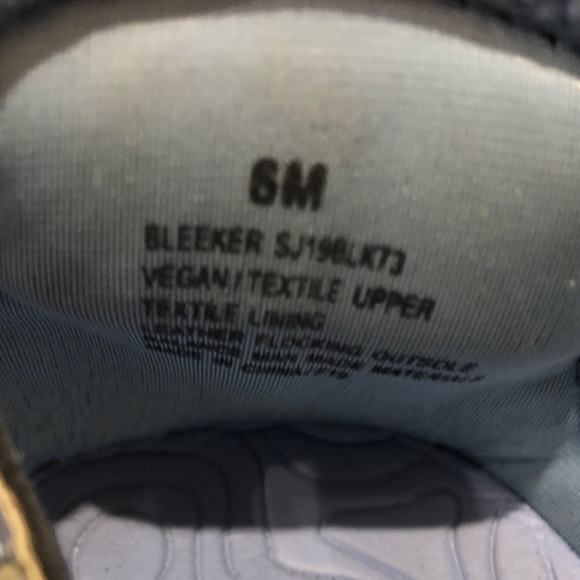 JSport by Jambu Bleeker All-Terrain Shoe Size 6.  Navy and light blue. - Picture 8 of 8